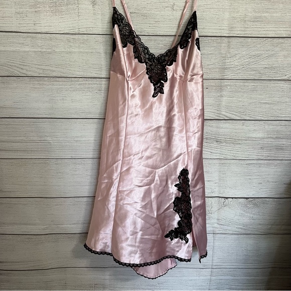 Frederick's of Hollywood Other - Fredricks of Hollywood Womens Slip Size Large